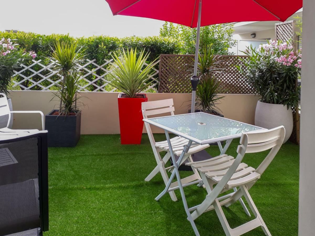 Ferienwohnung - Grand Standing - Terrasse - Internet - Lorient Exterior foto